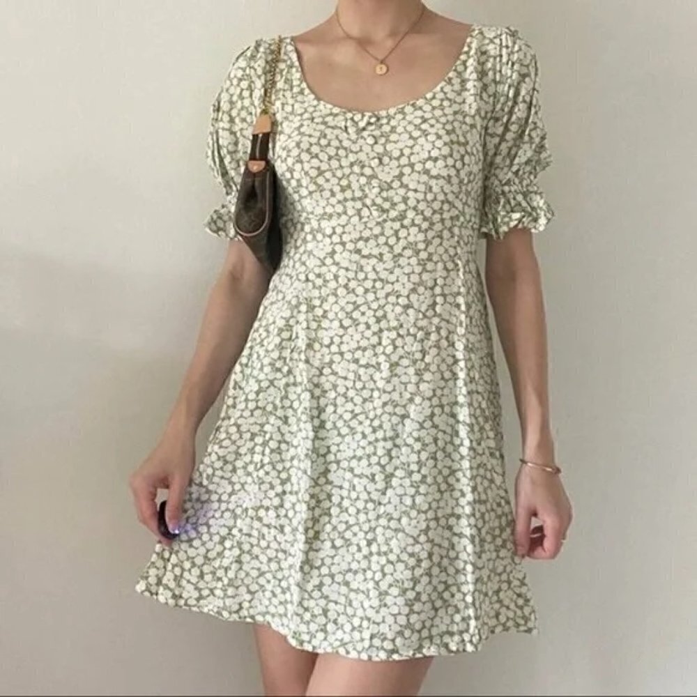 Faithfull The Brand La Barben Bella Floral Avocado Green Mini Dress NWT